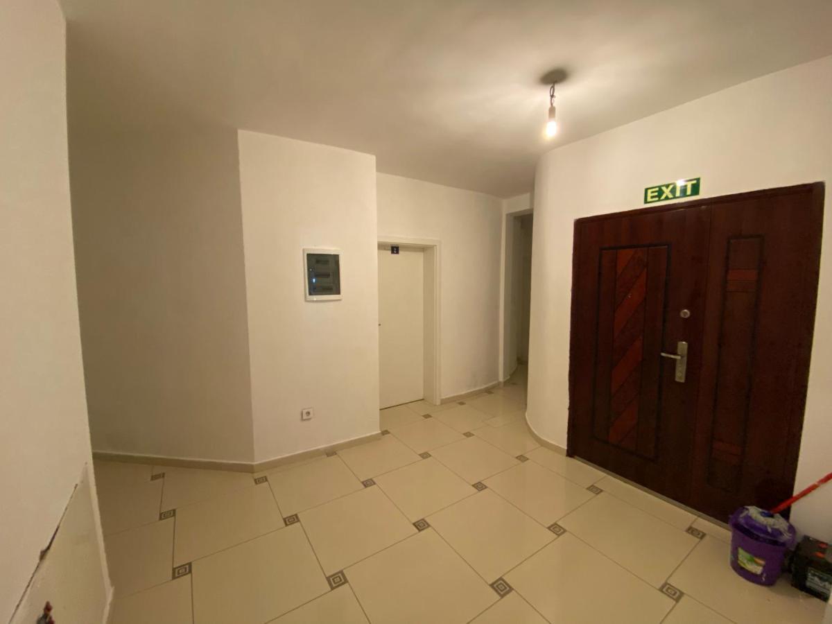 Arberia Hostel Prishtina Pristina Exteriör bild